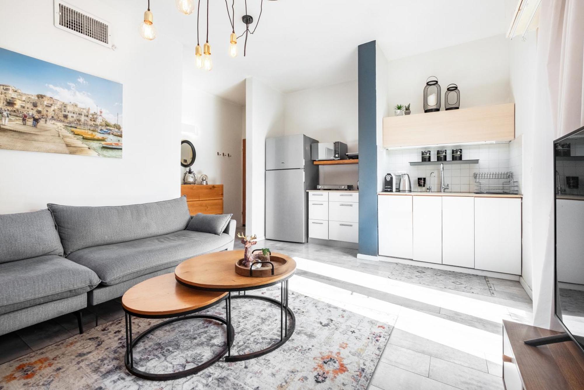 Premium 1bd Near The W/balcony *