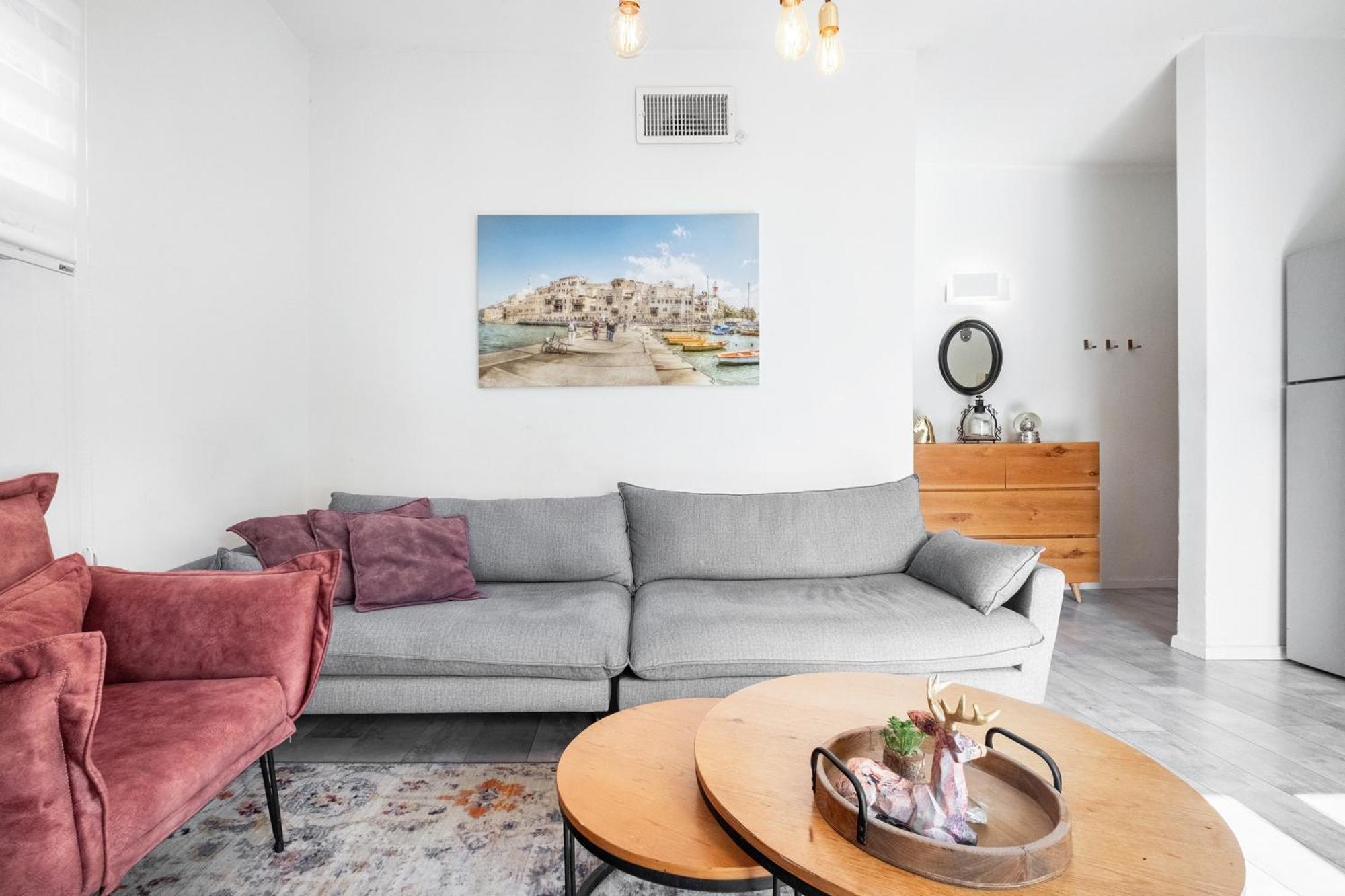 Premium 1bd Near The W/balcony * Tel-Aviv